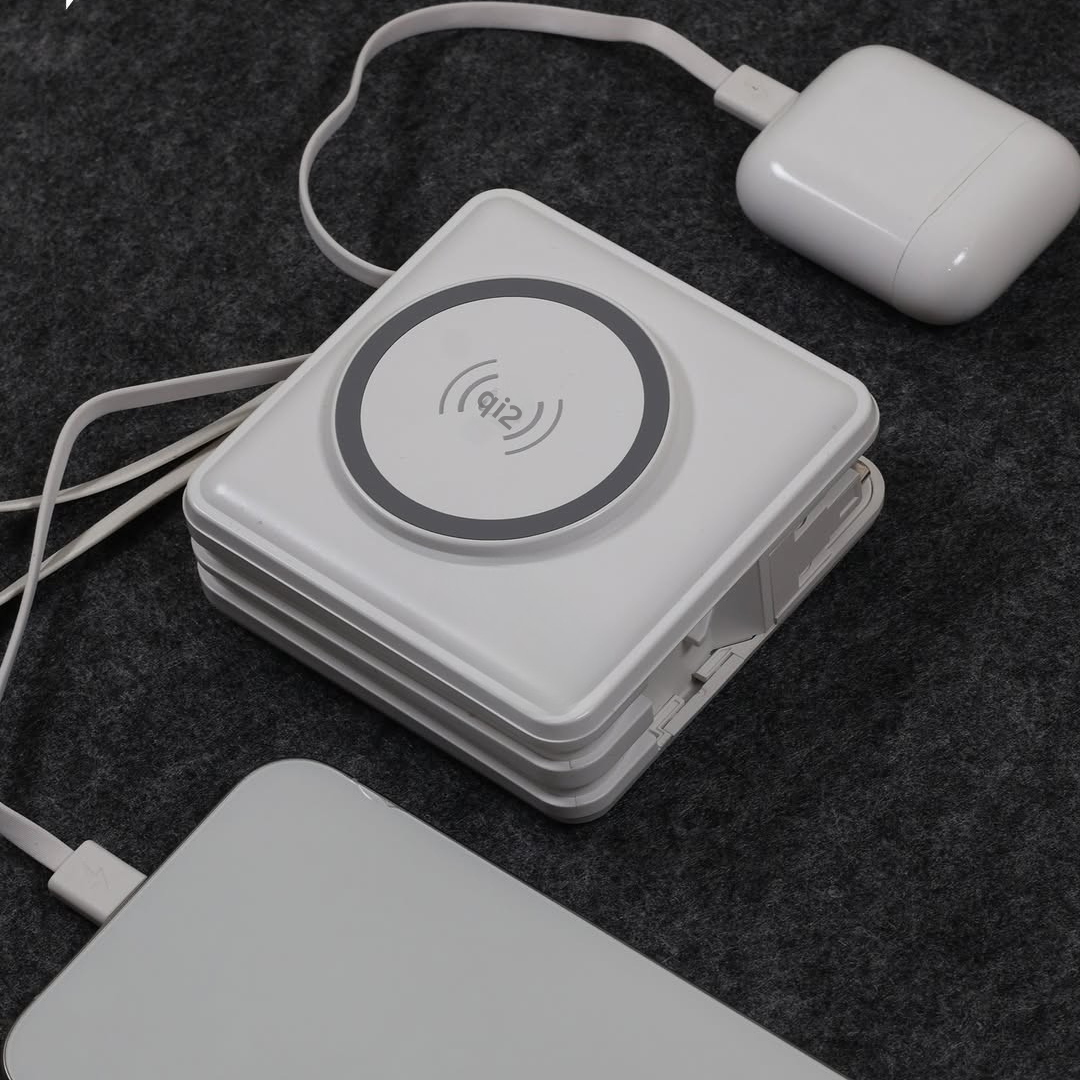 qi2_elite_3_in_1_wireless_charger